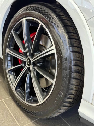 2020 Audi SQ7 4.0T quattro Prestige