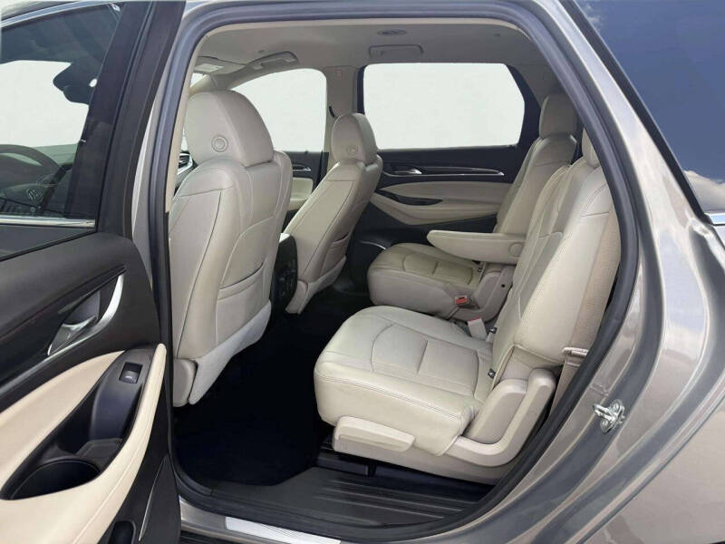 2019 Buick Enclave Essence
