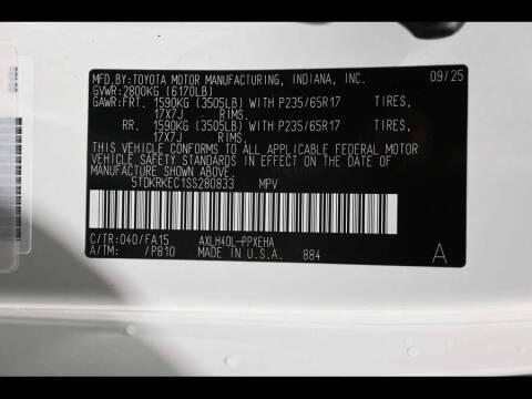 2025 Toyota Sienna LE 8-Passenger