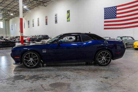 2017 Dodge Challenger 392 HEMI Scat Pack Shaker