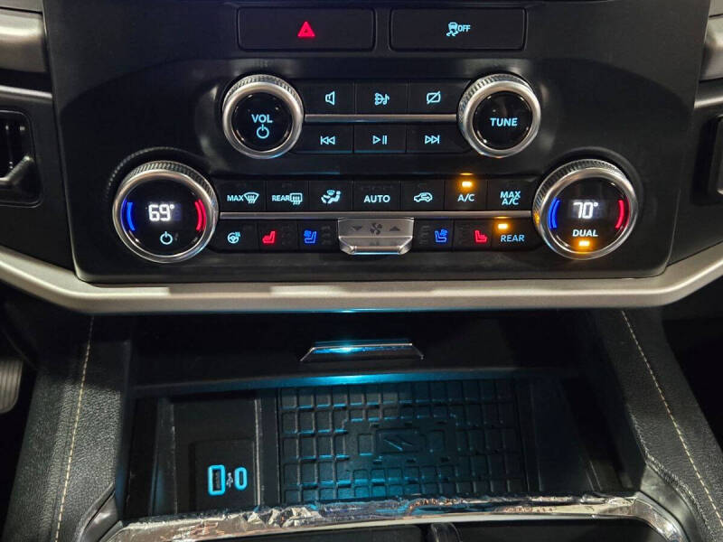 2022 Ford Expedition XLT