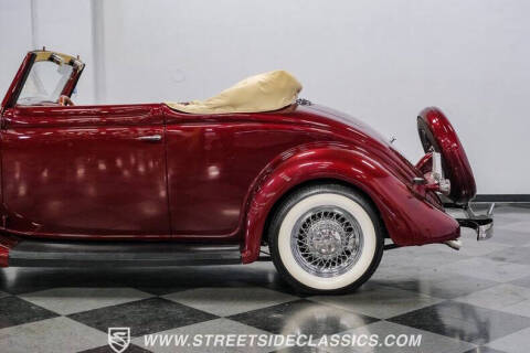 1935 Ford Cabriolet