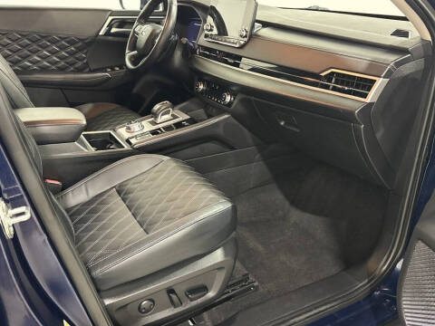 2023 Mitsubishi Outlander PHEV SEL