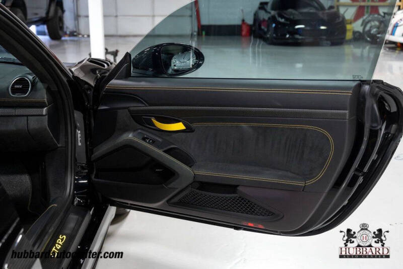 2023 Porsche 718 Cayman GT4 RS