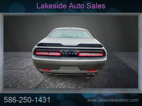 2015 Dodge Challenger SXT