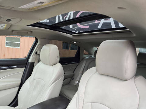 2017 Buick LaCrosse Essence