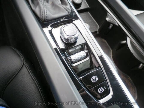 2021 Volvo V60 Cross Country T5