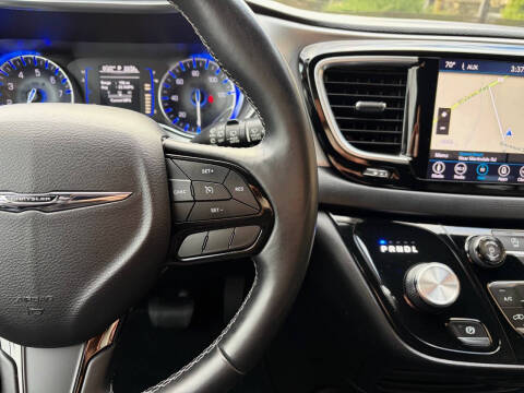 2018 Chrysler Pacifica Touring Plus