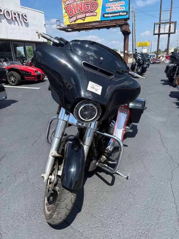 2018 Harley-Davidson Street Glide