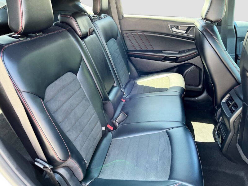 2024 Ford Edge ST-Line