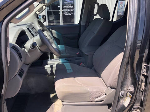 2015 Nissan Frontier S