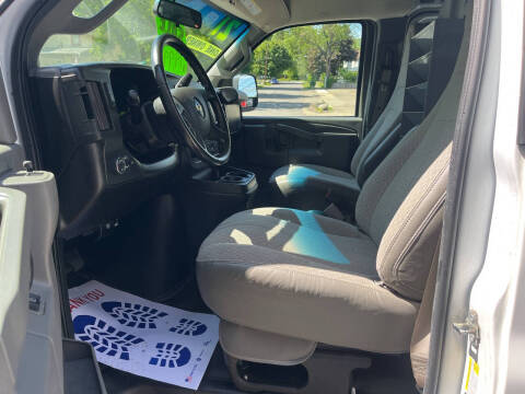 2021 Chevrolet Express 2500