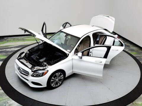 2016 Mercedes-Benz C-Class