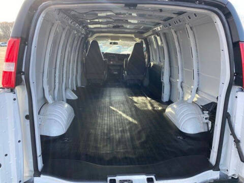 2024 GMC Savana 2500