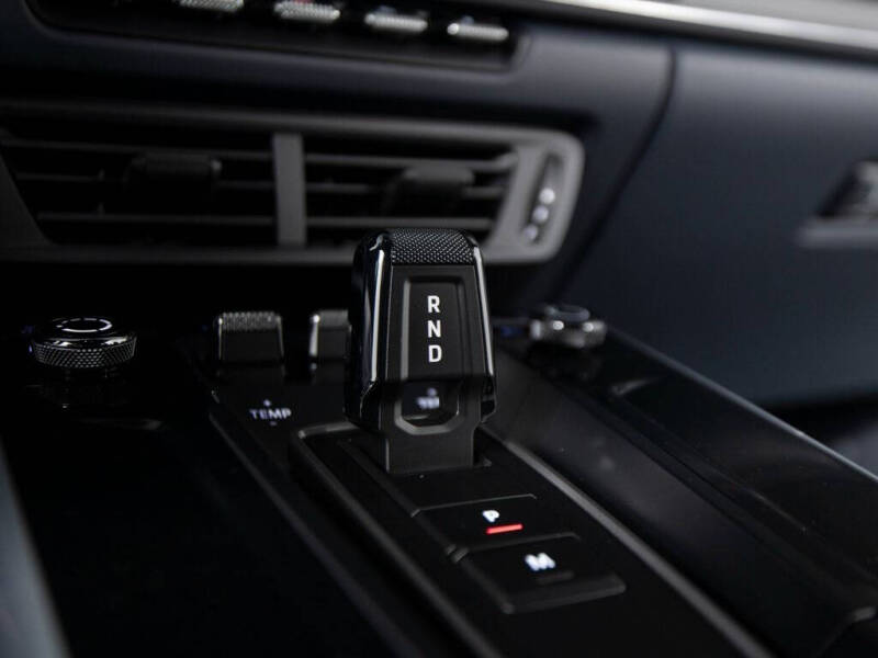 2025 Porsche 911 Carrera