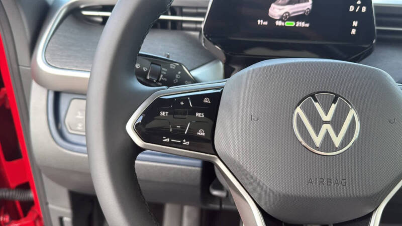 2025 Volkswagen ID. Buzz Pro S Plus 4Motion