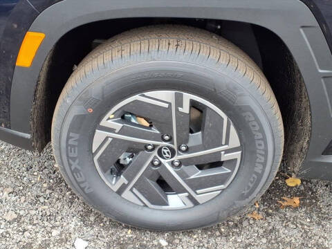 2026 Hyundai Tucson Hybrid Blue SE