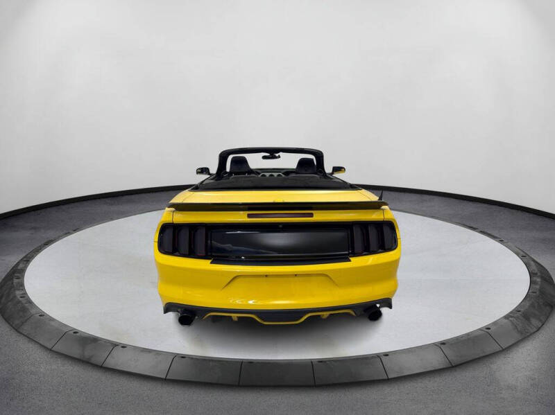 2015 Ford Mustang EcoBoost Premium