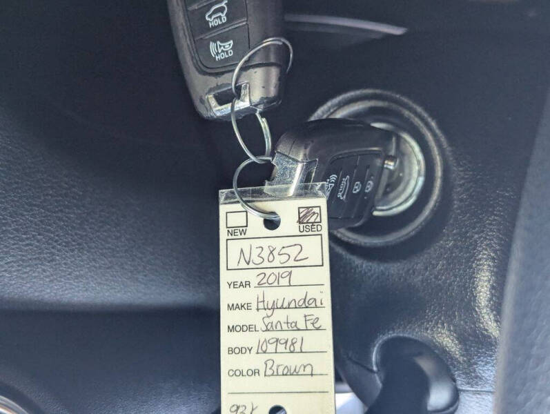 2019 Hyundai Santa Fe SE 2.4L