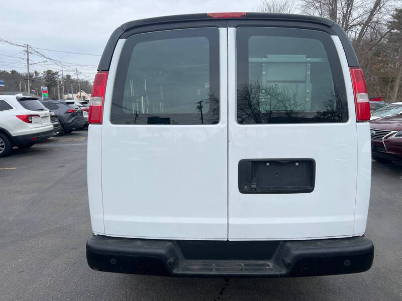 2019 Chevrolet Express 2500