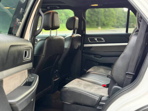 2017 Ford Explorer XLT
