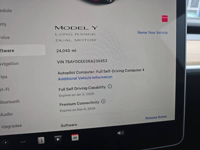 2024 Tesla Model Y Long Range