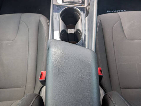 2022 Hyundai Elantra