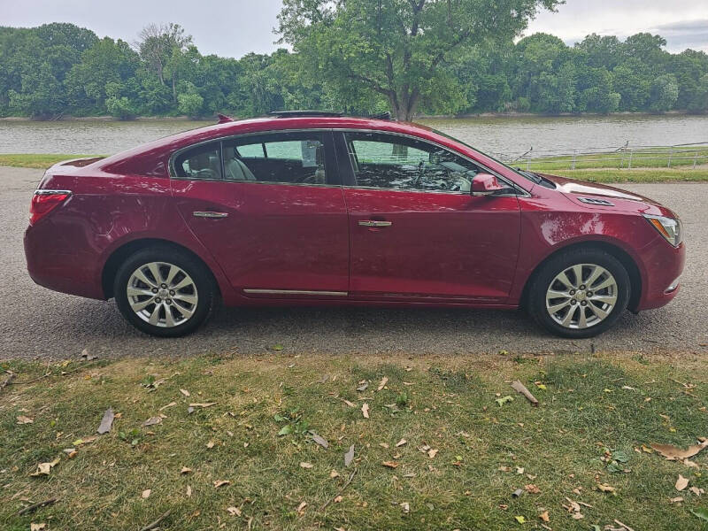 Used 2014 Buick LaCrosse Premium 2 with VIN 1G4GF5G32EF213364 for sale in Terre Haute, IN