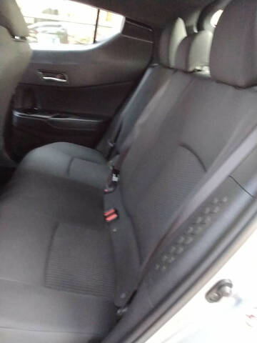 2019 Toyota C-HR XLE