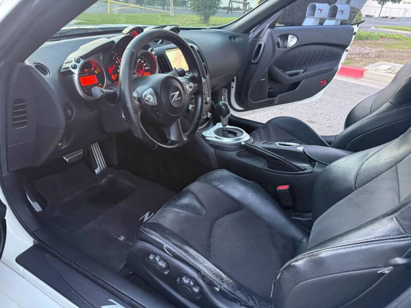 2016 Nissan 370Z Touring