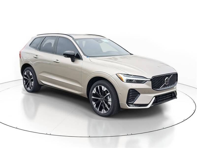2026 Volvo XC60 B5 Plus