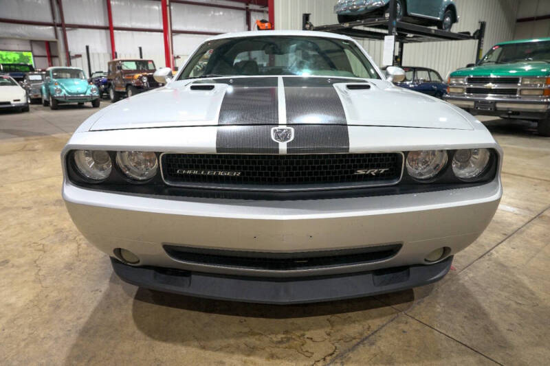 2009 Dodge Challenger SRT8
