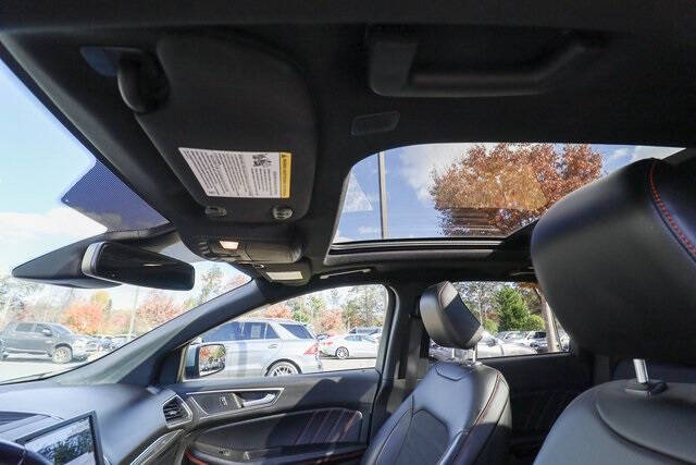 2022 Ford Edge ST-Line