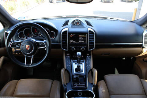 2016 Porsche Cayenne