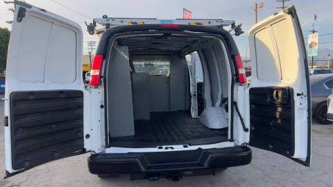 2021 Chevrolet Express 2500