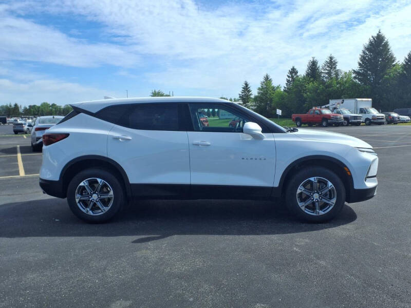 2024 Chevrolet Blazer LT