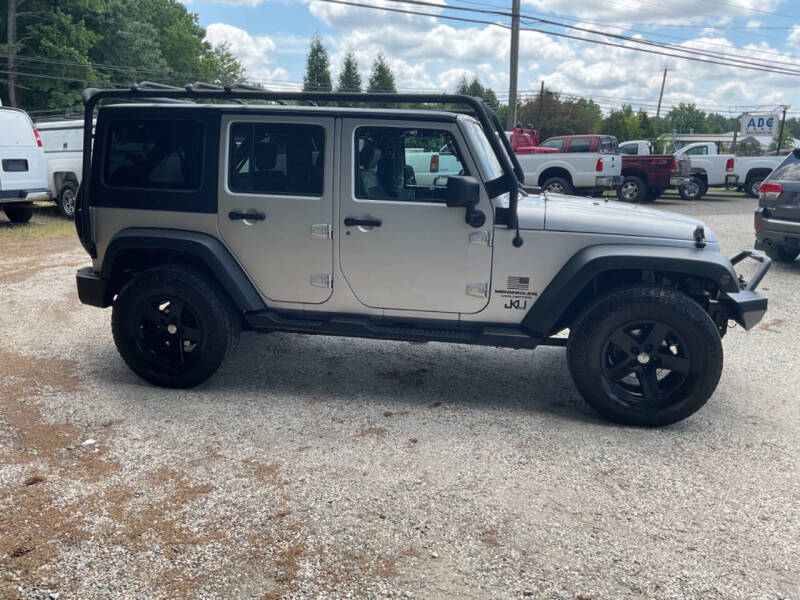 2010 Jeep Wrangler Unlimited Sport photo 7