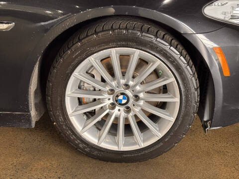 2011 BMW 5 Series 535i