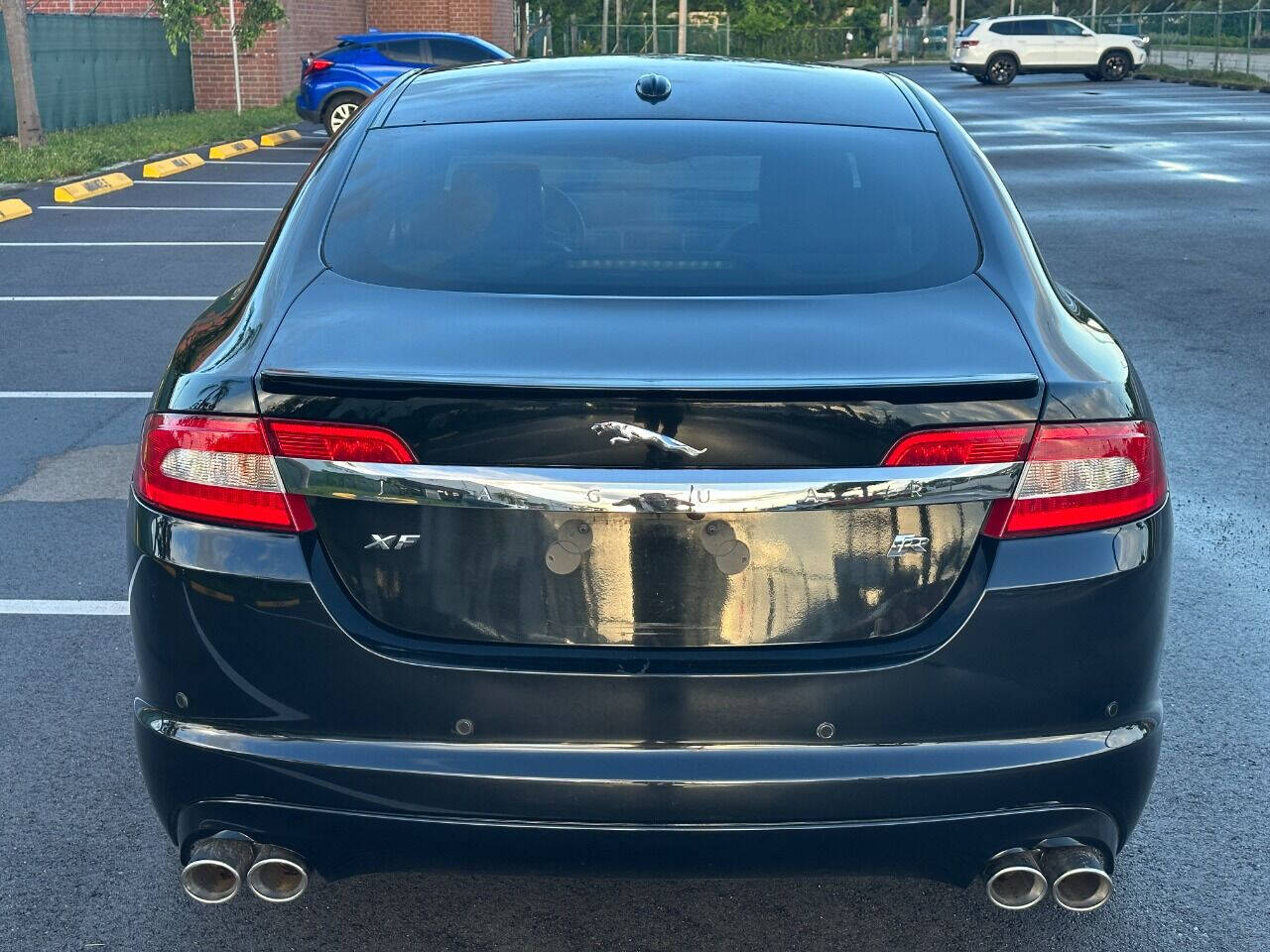 2011 Jaguar XF  - $13,900