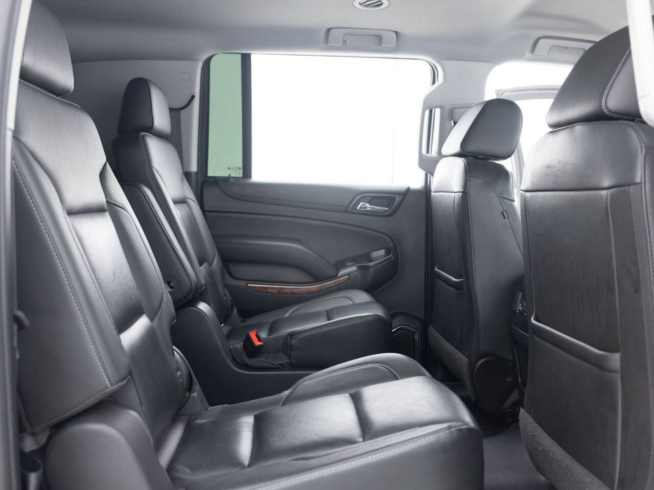 Used Car 2017 Chevrolet Suburban  Premier 4x4 4dr Suv For Sale Under $30,000 In Coal City, Illinois