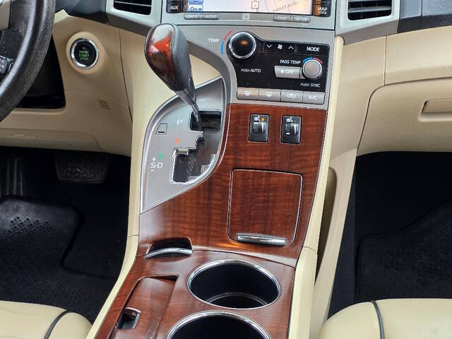 2011 Toyota Venza AWD V6