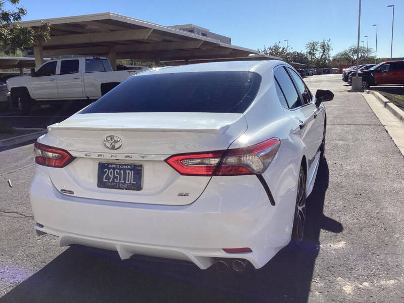 2018 Toyota Camry SE