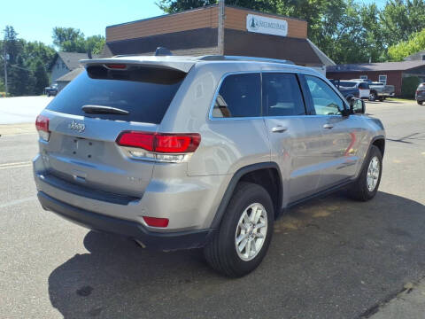 2020 Jeep Grand Cherokee Laredo E