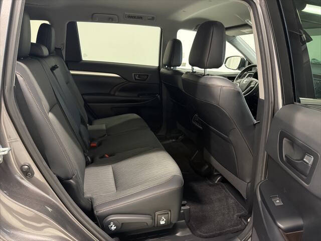 2017 Toyota Highlander LE Plus