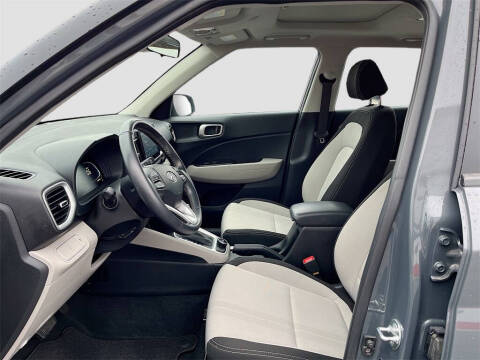 2024 Hyundai Venue SEL