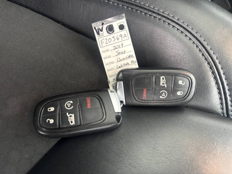 2019 Jeep Cherokee Latitude Plus