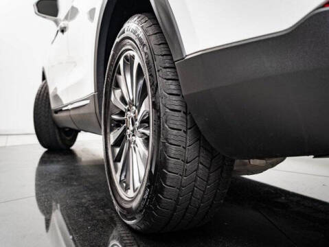 2021 Lincoln Nautilus Standard