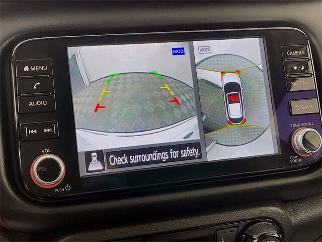 2022 Nissan Kicks SR