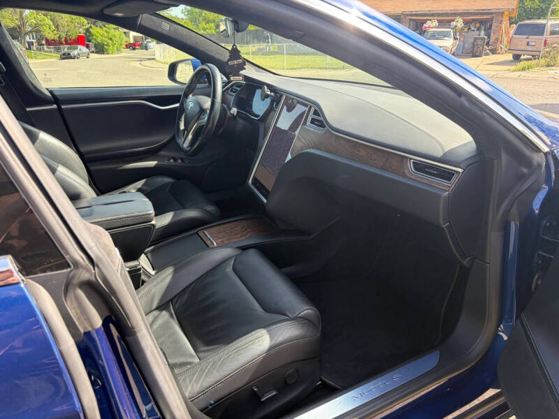 2017 Tesla Model S 75D