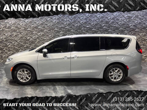 2023 Chrysler Pacifica Touring L